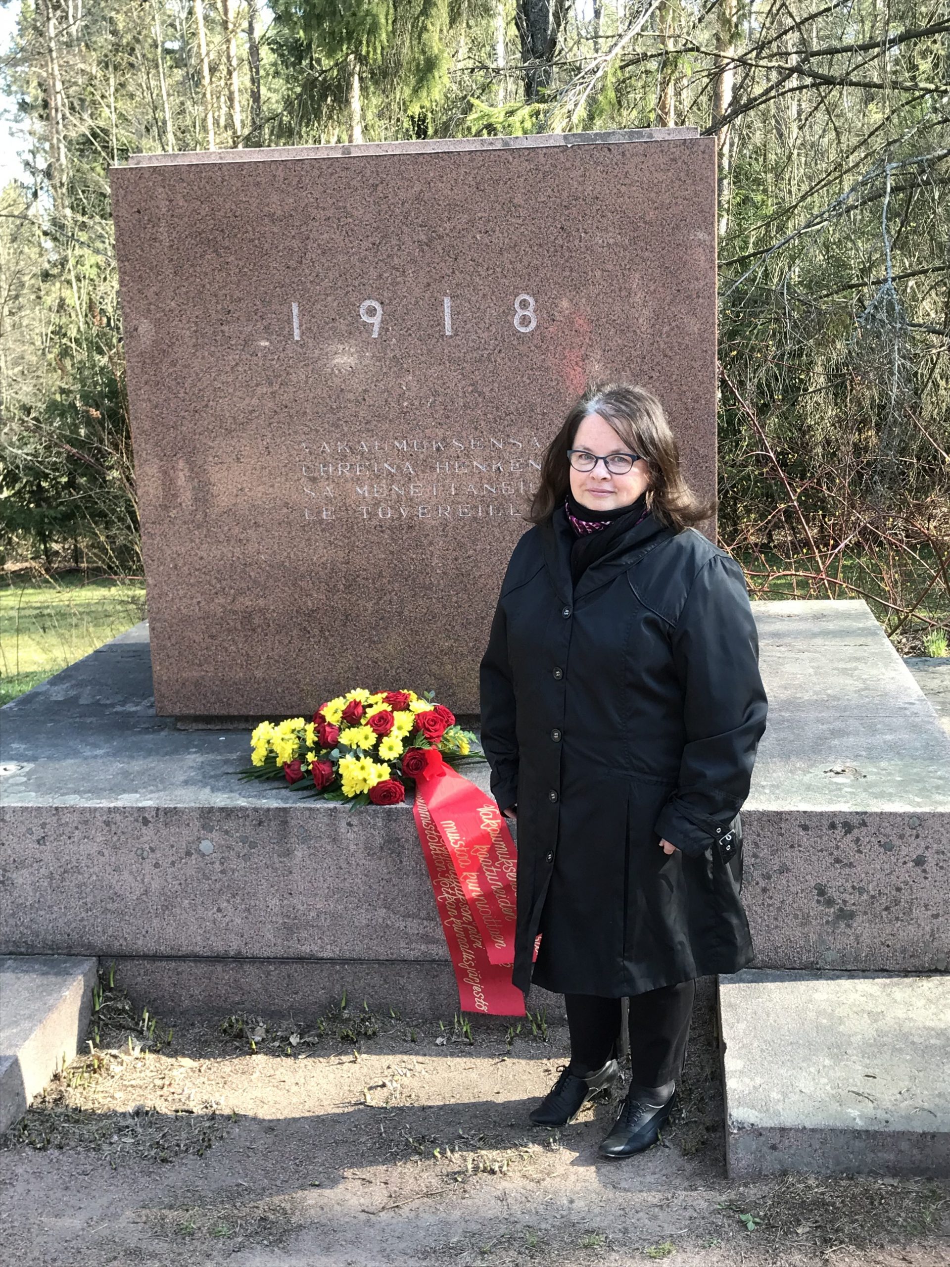 Tiina Montosen puhe vakaumuksensa puolesta kaatuneitten muistomerkillä 1.5. 2019